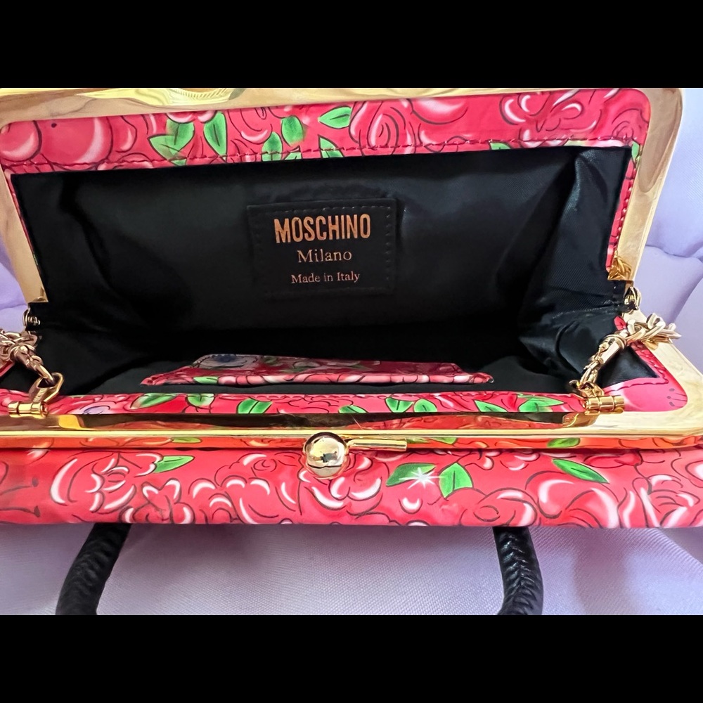 MOSCHINO Kiss-lock Tote In Fantasy Print - Picture 9 of 9